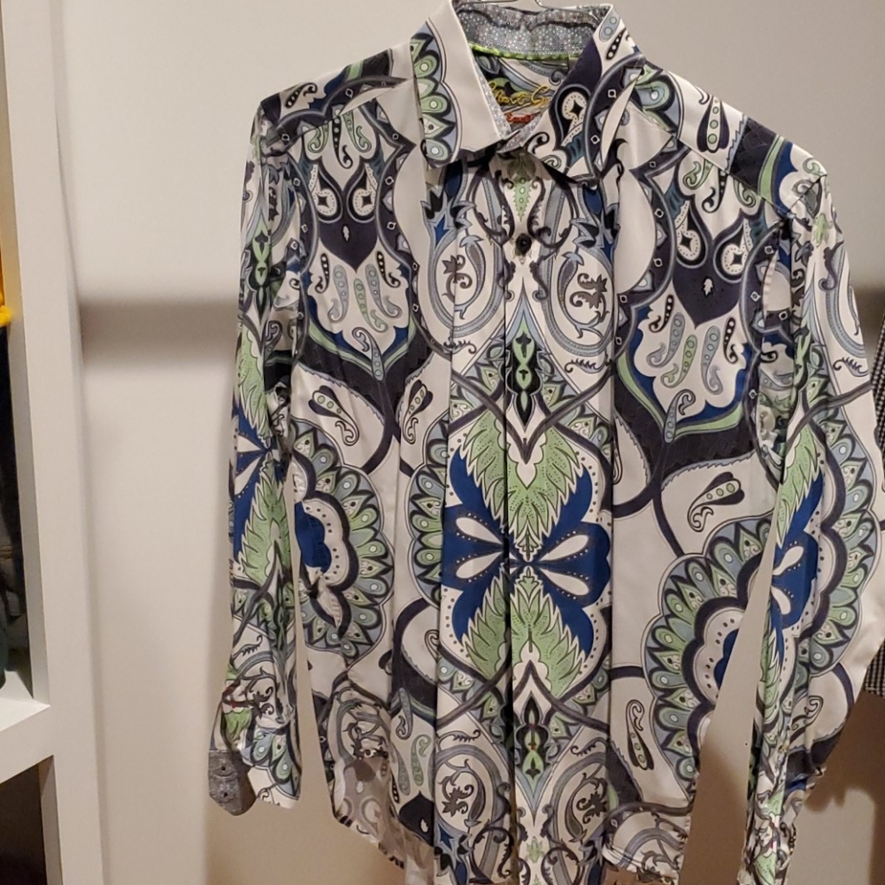 Robert Graham Exclusive!